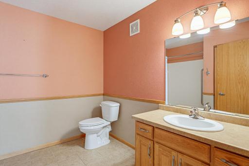 1085 Dale Street SW, 115, Hutchinson, MN 55350