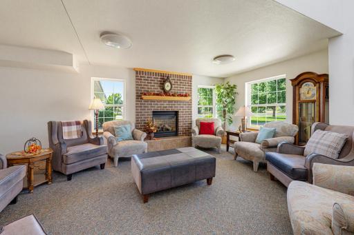 1085 Dale Street SW, 115, Hutchinson, MN 55350