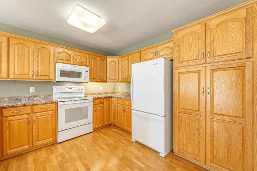 1085 Dale Street SW, 115, Hutchinson, MN 55350