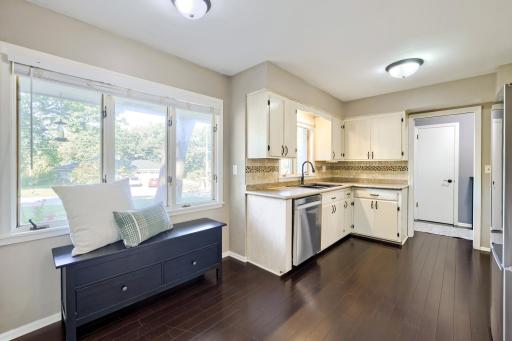 3523 Arbor Ln - Print Quality - 018 - 18 Breakfast Area.jpg