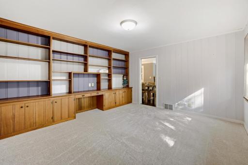3523 Arbor Ln - Print Quality - 024 - 24 Sunroom.jpg