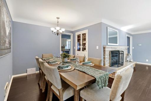 3523 Arbor Ln - Print Quality - 009 - 09 Dining Room.jpg