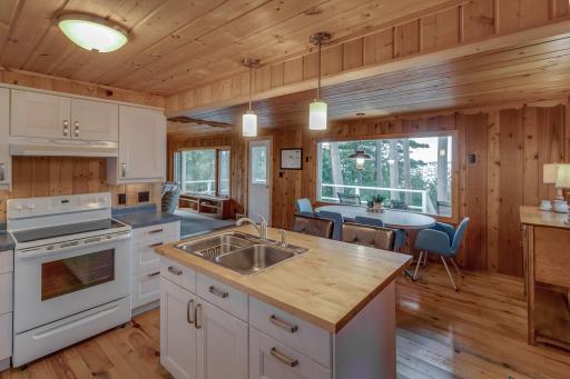4109 Long Beach Drive NW, Hackensack, MN 56452