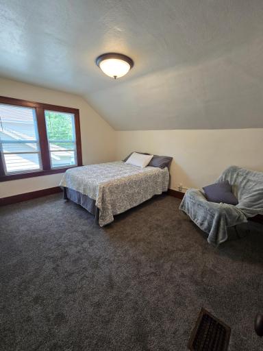 112 16th Avenue S, Saint Cloud, MN 56301