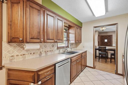 4549 Nevada Avenue N, New Hope, MN 55428