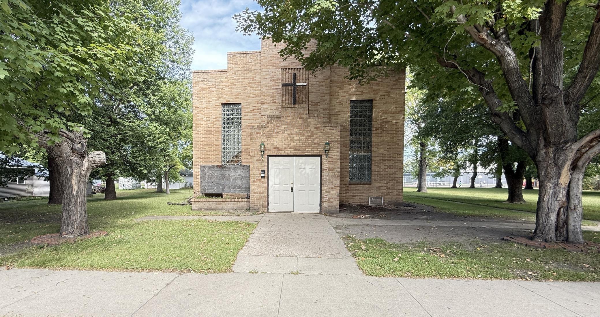 Property photo for 139 E Reuss Avenue, Appleton, MN 56208