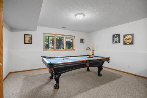 51-web-or-mls-13839 Pierce St NE-175 (1).jpg