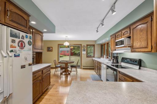 A seamless connection all the way to the outdoors!