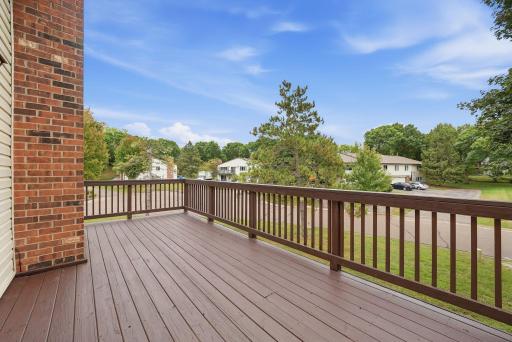 19-web-or-mls-13642_Knox_Drive_Burnsville_00766.jpg