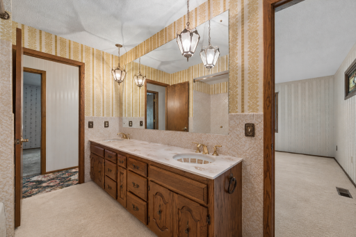 7572 Garrison Avenue NE, Monticello, MN 55362