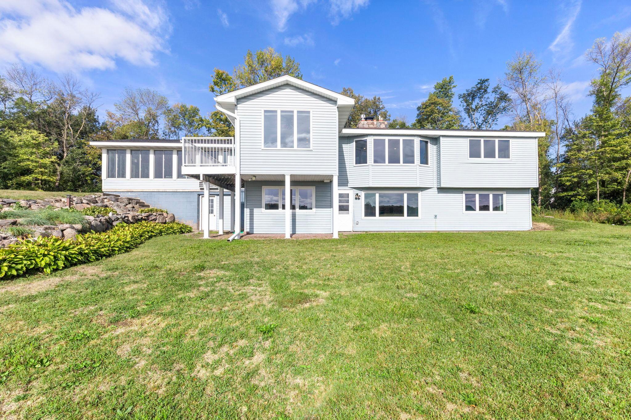 Acreage and privacy