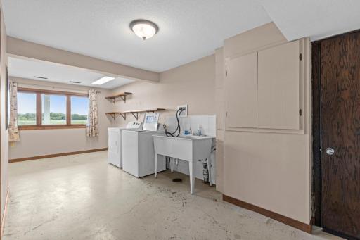 12020 Tilton Trail N, Rogers, MN 55374