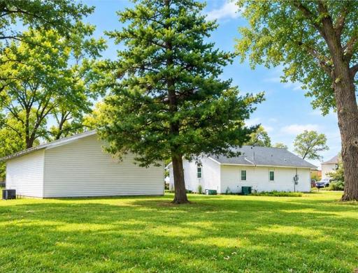327 11th Street S, Sauk Rapids, MN 56379