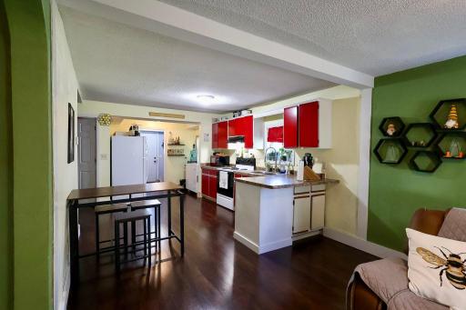 327 11th Street S, Sauk Rapids, MN 56379