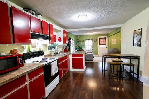 327 11th Street S, Sauk Rapids, MN 56379