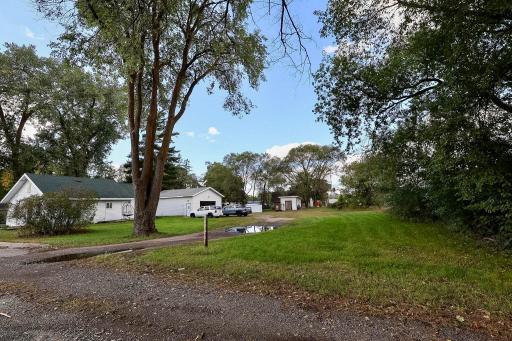 327 11th Street S, Sauk Rapids, MN 56379