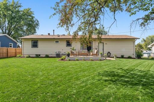 6432 Zealand Avenue N, Brooklyn Park, MN 55428