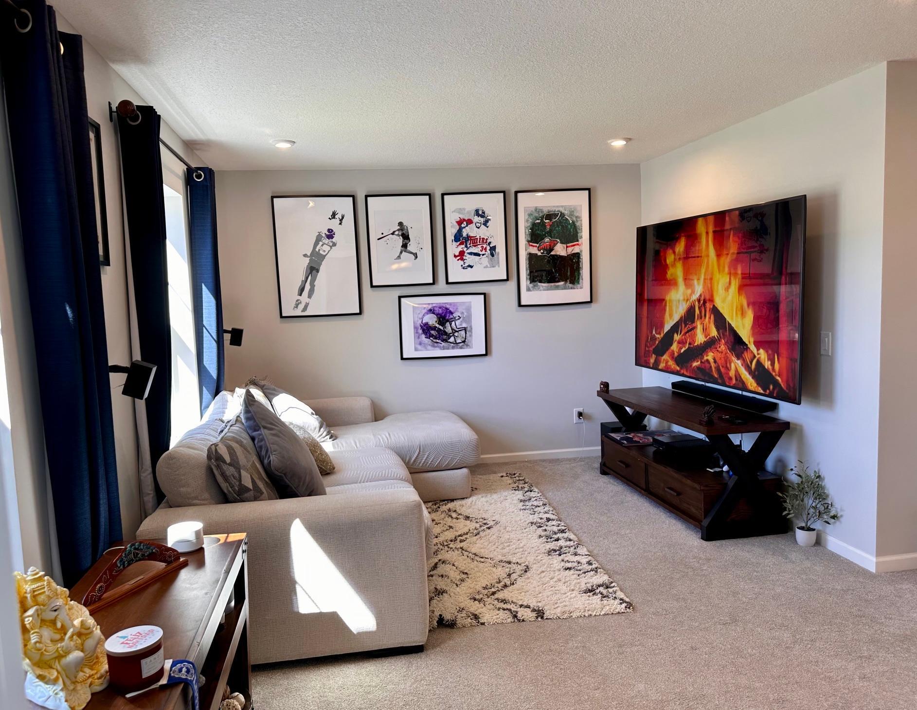 Upstairs loft area is a great area for an TV room, office or play area.jpeg