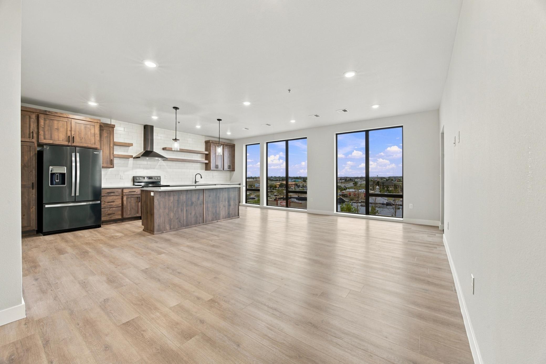 Kitchen_Living