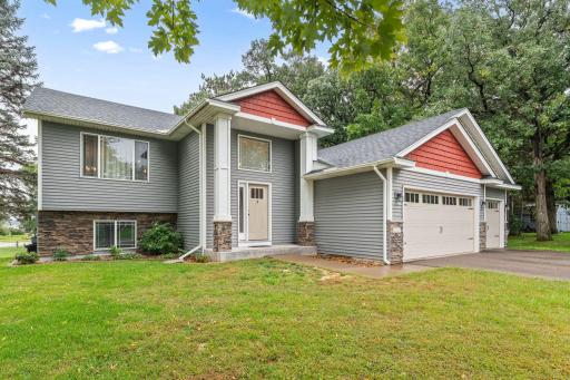 Photo for 21215 Old Lake George Boulevard NW, Oak Grove, MN 55303 - listing #7145934 21215 Old Lake George Boulevard NW, Oak Grove, MN 55303