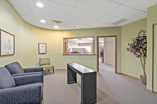 250_2nd_Ave_S_Suite_205_Minneapolis_MN_0006.jpg