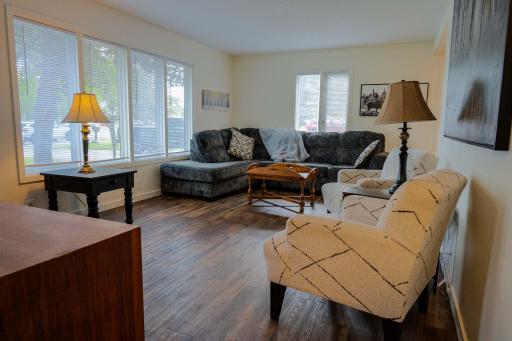 Spacious living room
