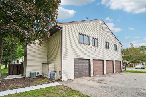 6130 72nd Lane N, Brooklyn Park, MN 55429