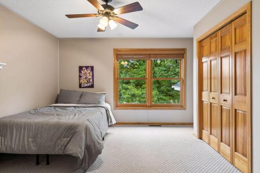 14841 Langdon Place, Eden Prairie, MN 55347