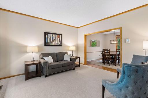 14841 Langdon Place, Eden Prairie, MN 55347