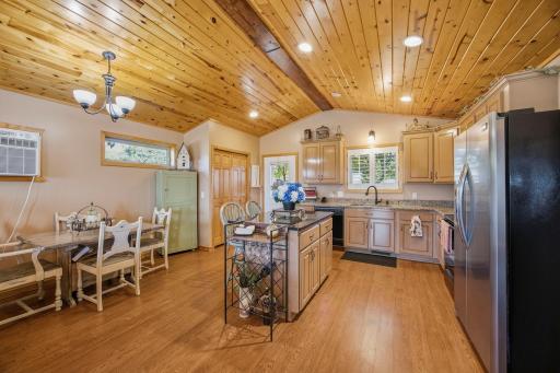 15-web-or-mls-1712_Kestrel_Cir_Buffalo_MN_55313_016.jpg