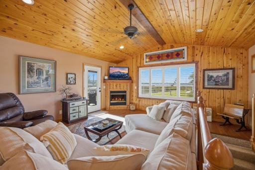 12-web-or-mls-1712_Kestrel_Cir_Buffalo_MN_55313_022.jpg
