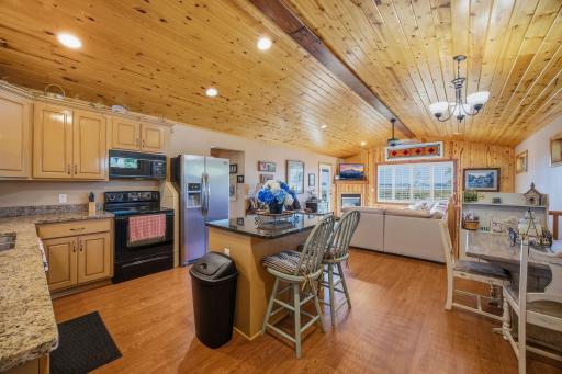 17-web-or-mls-1712_Kestrel_Cir_Buffalo_MN_55313_018.jpg
