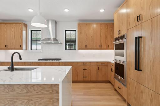 1980 Stanford Avenue, Saint Paul, MN 55105
