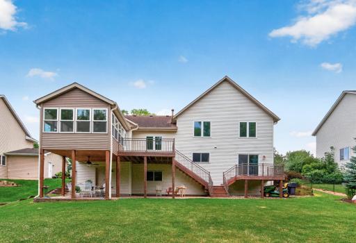 16959 Hubbard Trail, Lakeville, MN 55044