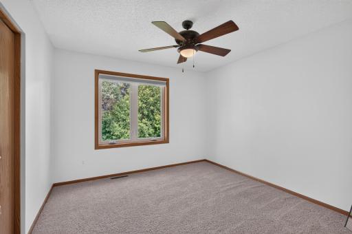 16959 Hubbard Trail, Lakeville, MN 55044