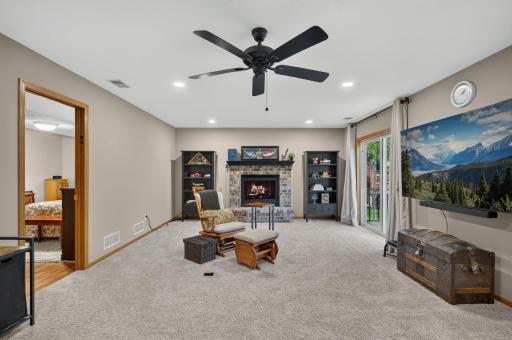 16959 Hubbard Trail, Lakeville, MN 55044