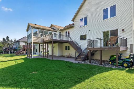 16959 Hubbard Trail, Lakeville, MN 55044