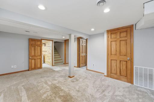 831 20th Avenue N, Saint Cloud, MN 56303