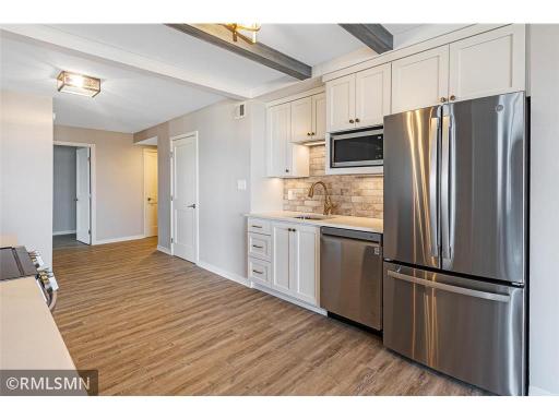 400 Groveland Avenue, 2313, Minneapolis, MN 55403