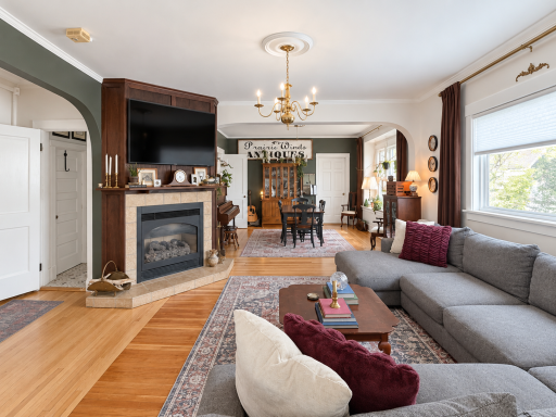 414 Dacota Street, Winona, MN 55987