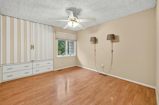 754 Neville Court SE, Rochester, MN 55904