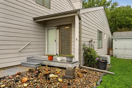 754 Neville Court SE, Rochester, MN 55904