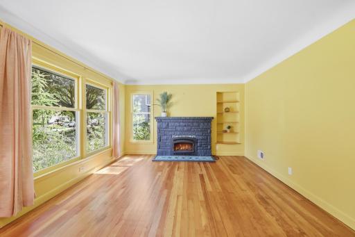 3607 Zenith Avenue N, Robbinsdale, MN 55422