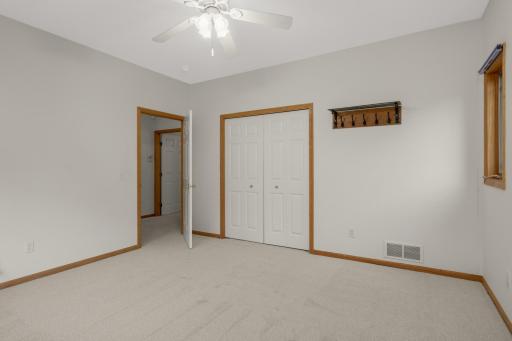 1443 Riverbluff Drive, Hastings, MN 55033