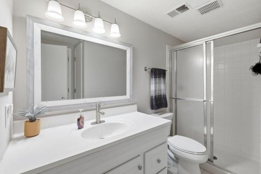 18385 Creeks Bend Drive, Minnetonka, MN 55345