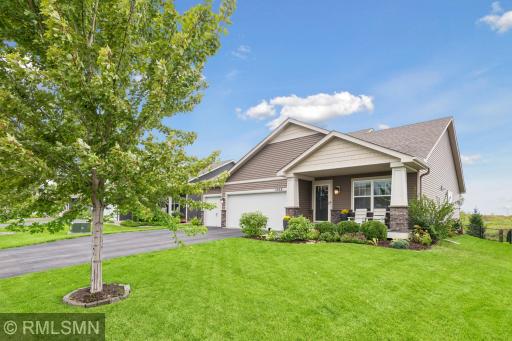 1909 Meridian Curve, Carver, MN 55315