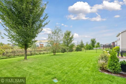 1909 Meridian Curve, Carver, MN 55315
