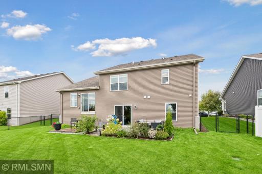 1909 Meridian Curve, Carver, MN 55315