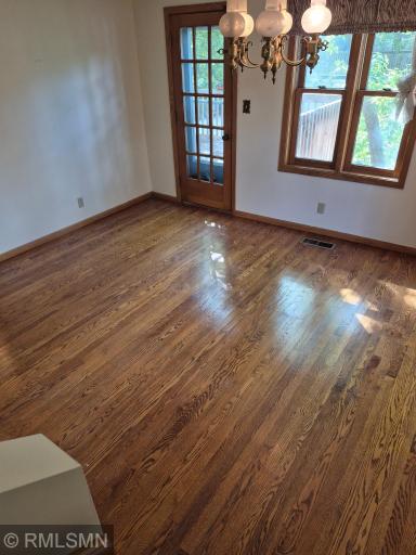 2112 Milwaukee Avenue, Minneapolis, MN 55404