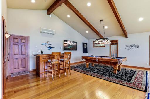 2162 Lakebrook Drive, New Brighton, MN 55112